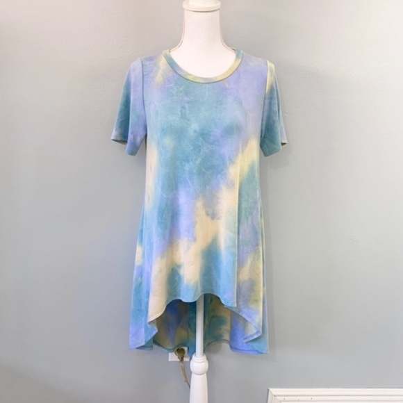 TALULAH Tops - 😎 TALULAH short sleeve tie dye high low tunic top